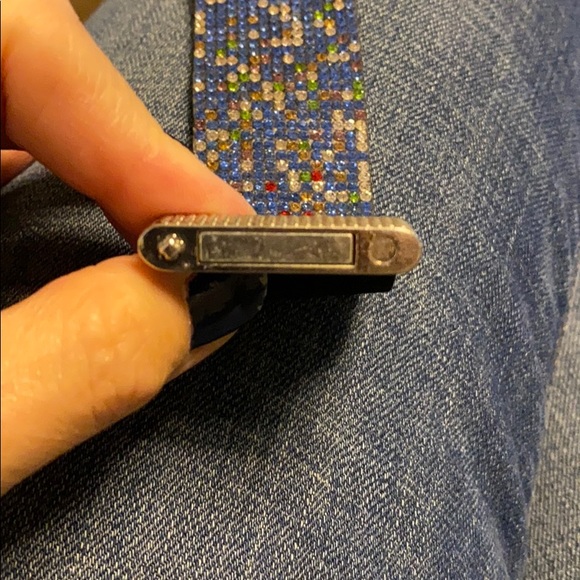 💥💥 SOLD 💥💥 Magnetic close sparkly colourful cuff bracelet - Picture 5 of 8